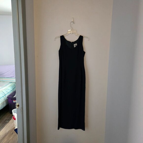 EUC Beautiful R & M Richards Navy Formal/Mother of the Bride Dress (2 piece) - Picture 5 of 12